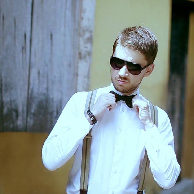 ALEX  DU KAMER