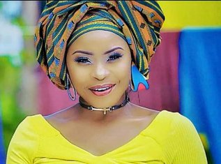 MEL B AKWEN