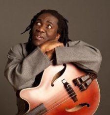 RICHARD BONA