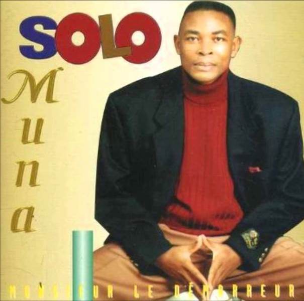 SOLO MOUNA