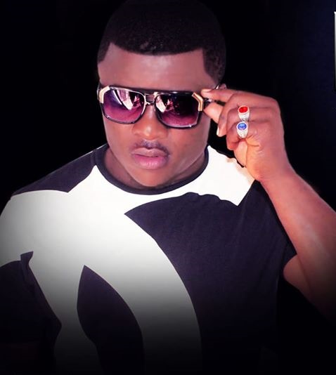 DOUK FIGO 