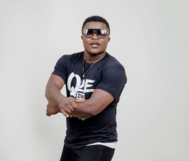 DOUK FIGO 